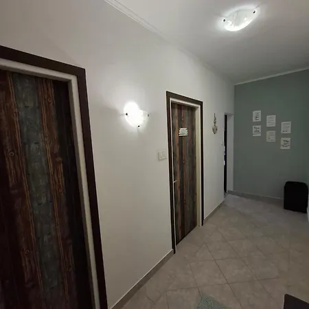 Apartment Envi *