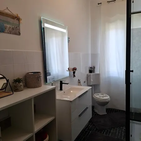 Apartment Envi