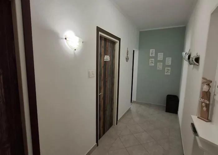 Envi Apartment *